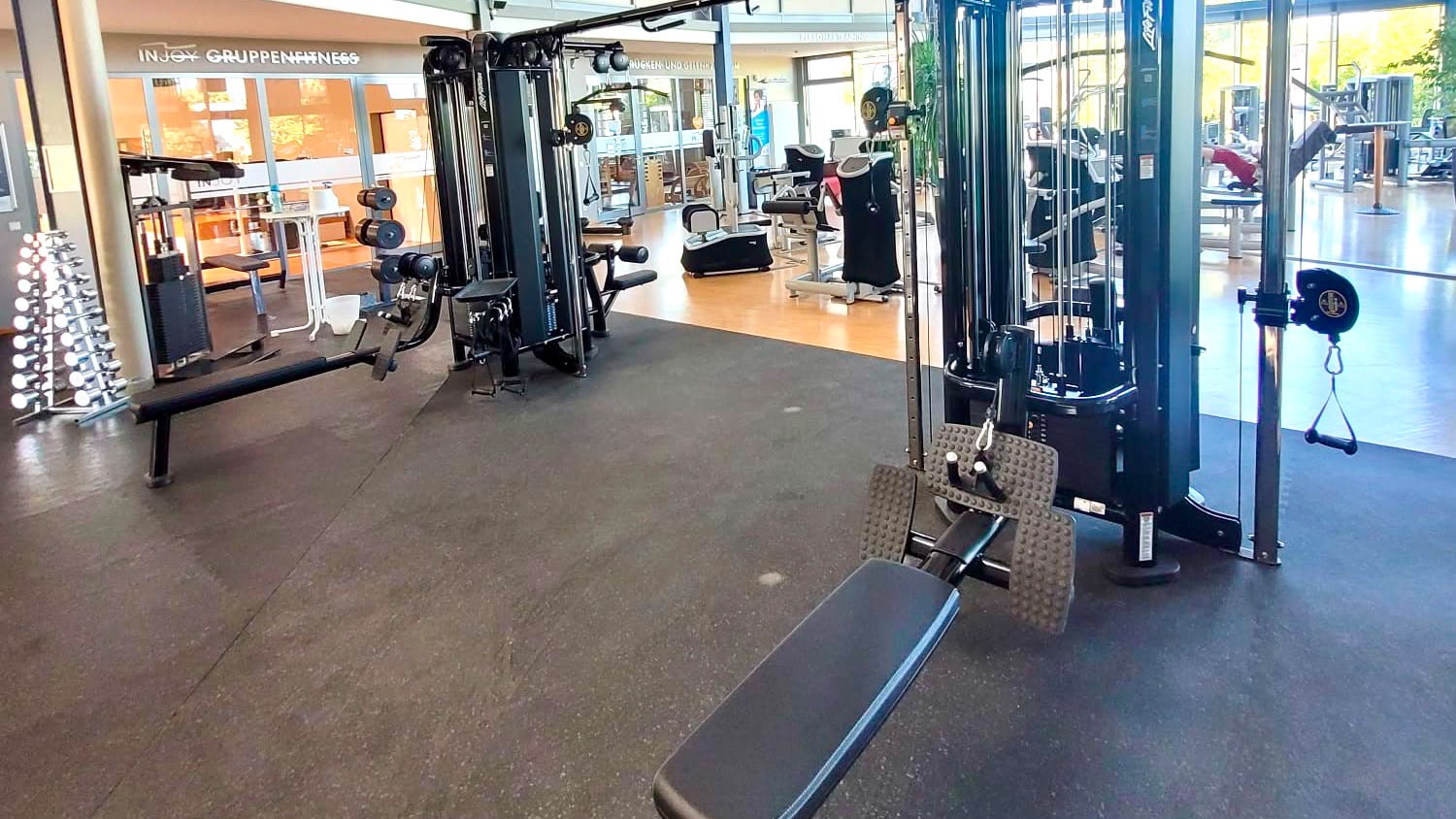 Gerätetraining im INJOY Fitnessstudio Emmendingen