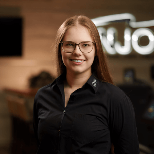 Sonja Krogmann, Fitnessstudio INJOY Lohne