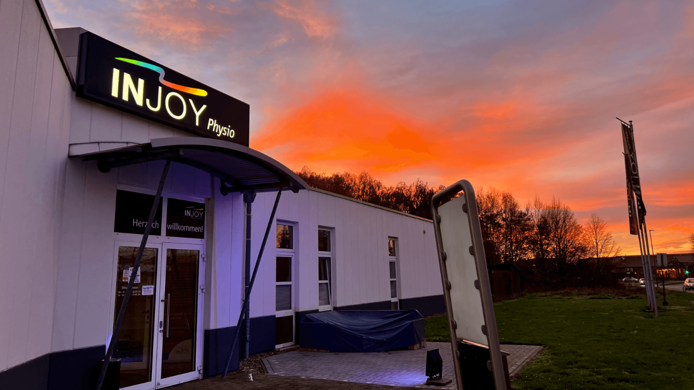 Sonnenuntergang im INJOY Fitnessstudio Lengede