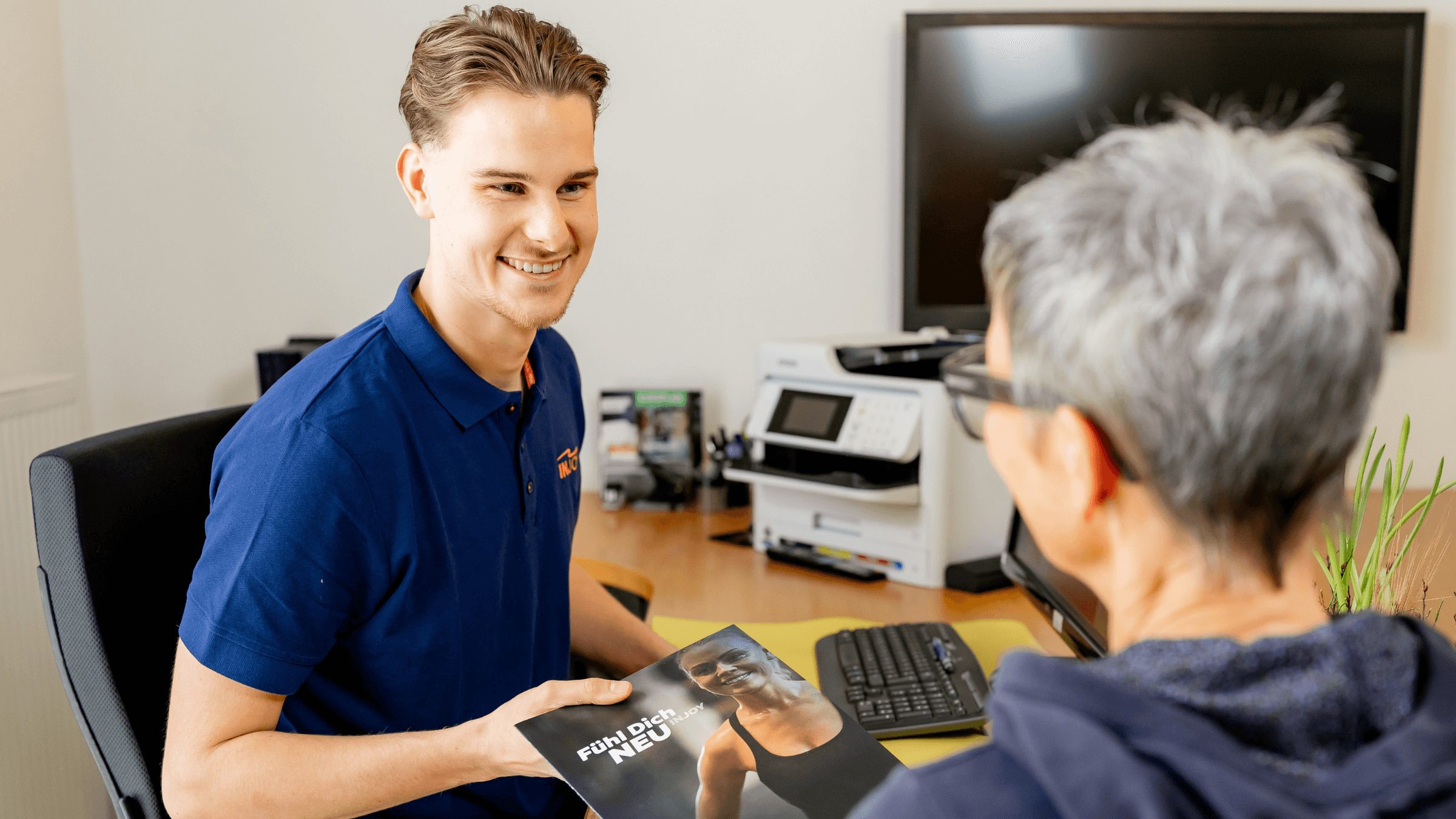 Beratung im INJOY Fitnessstudio Damme