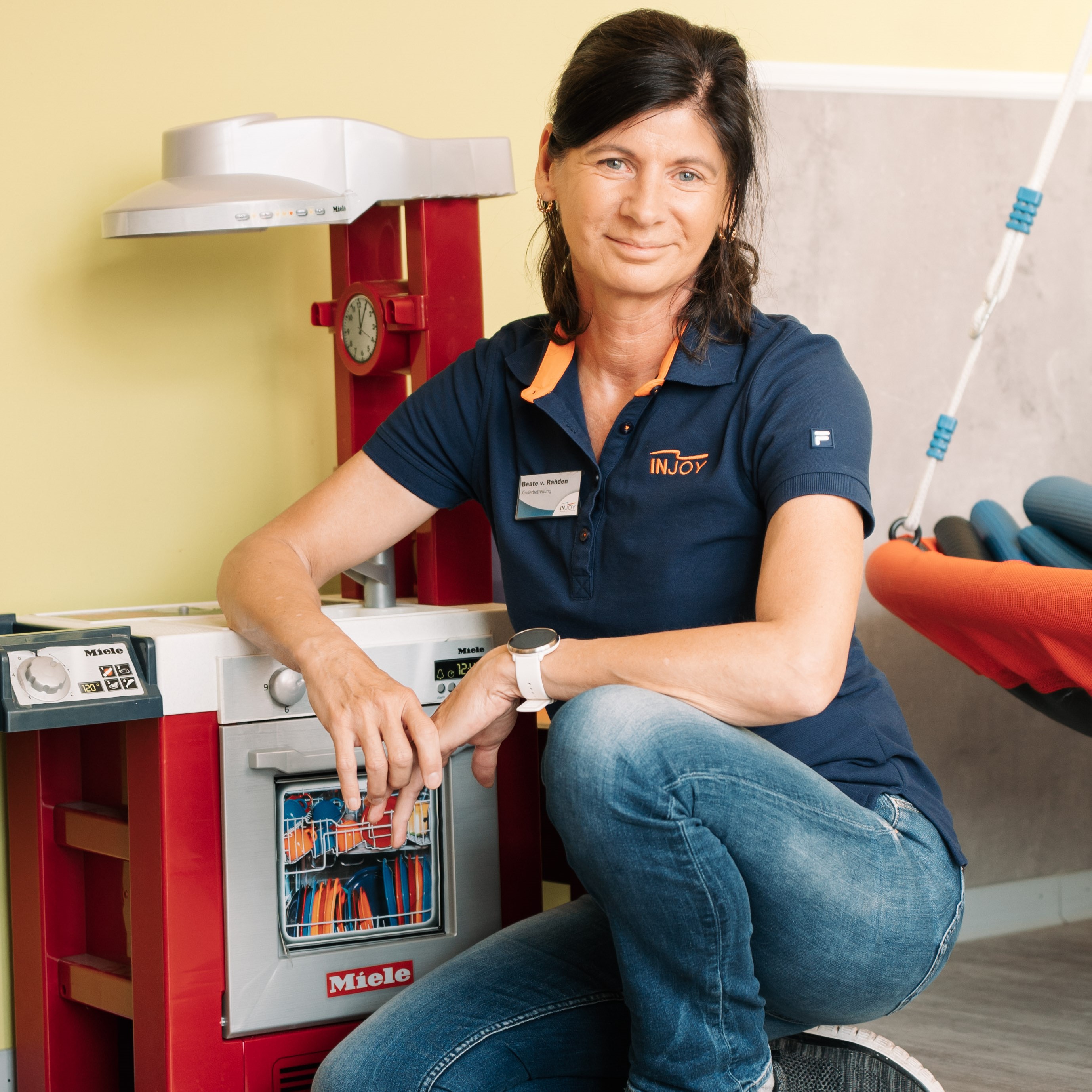 Bild des Ansprechpartners BEATE VAN RAHDEN