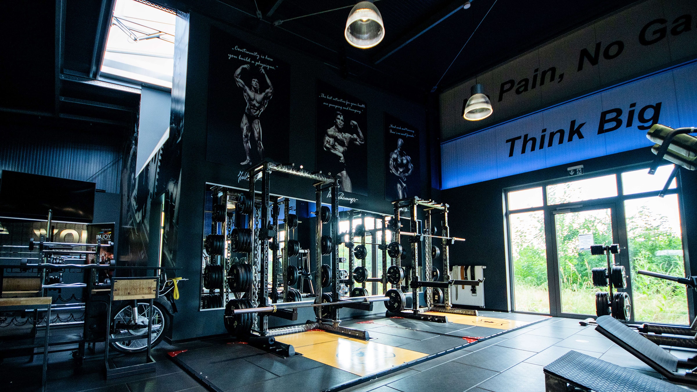 Krafttraining im INJOY Fitnessstudio Kirchheimbolanden