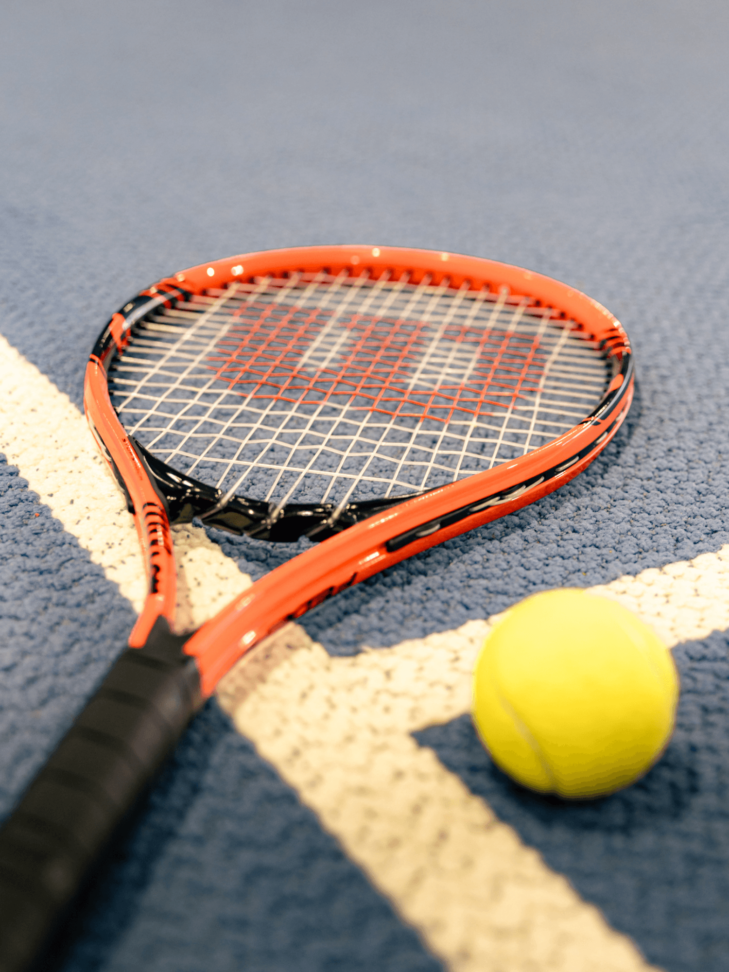 Tennis, Squash und Badminton in deinem INJOY Fitnessstudio.
